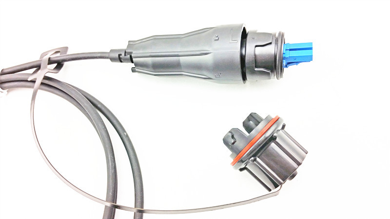 Single Mode OS2 Fiber Cable Assembly FULLAXS LC Duplex Patch Cord Dustproof