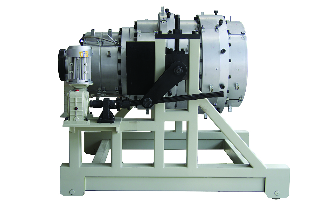 90 rpm Screw Speed LG1200 PE Pipe Extrusion Line for Water and Gas Supply 38000 KG