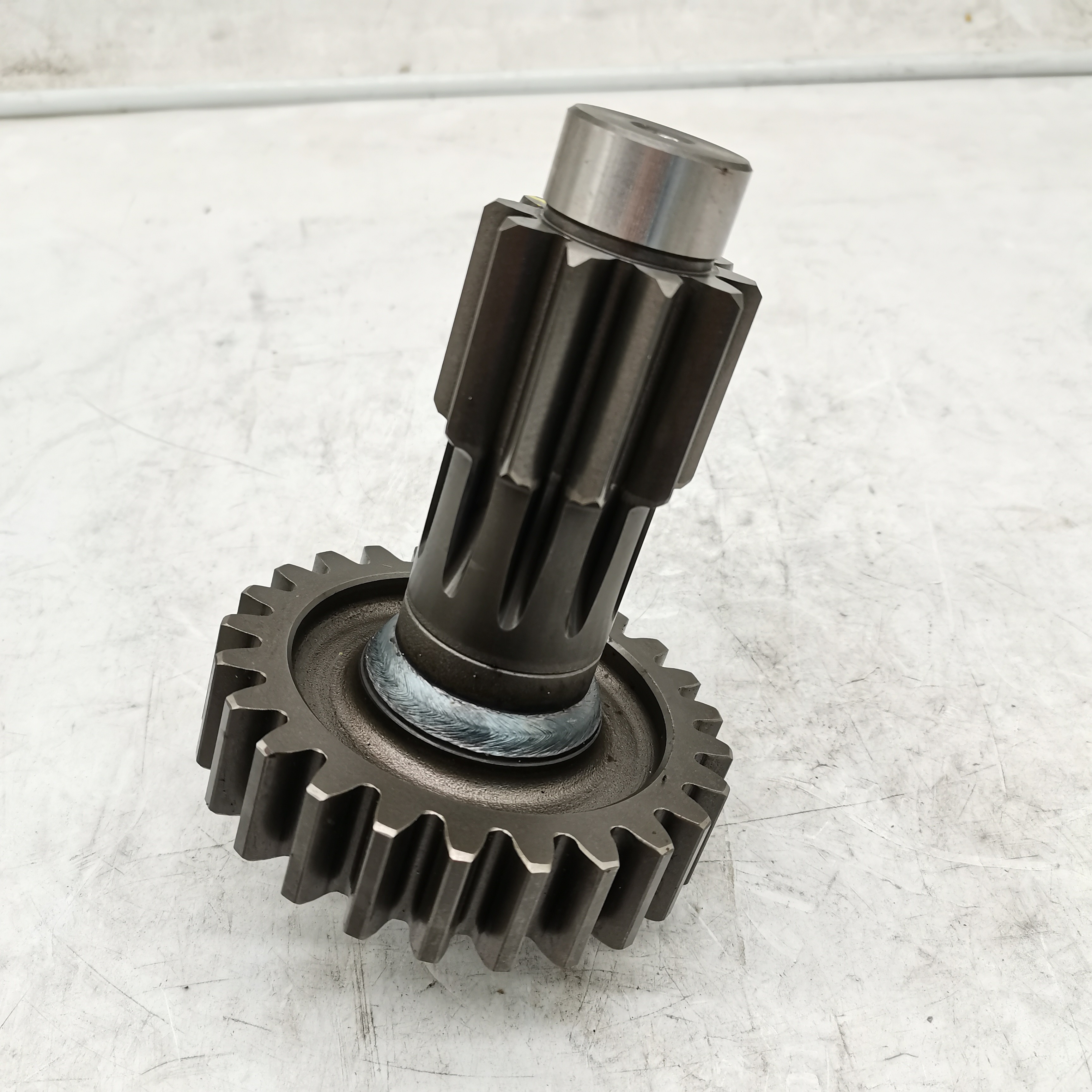 Fast gearbox 8JS85T auxiliary box intermediate shaft welding assembly original material steel JS95E-1707047