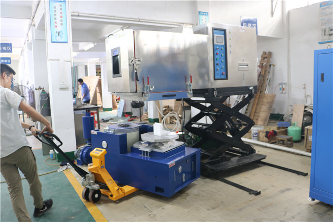 2000N Electrodynamic Shaker 300Mm X 300Mm 50G Maximum Acceleration