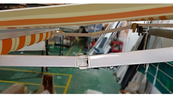 outdoor waterproof and retractable awnings and canopies