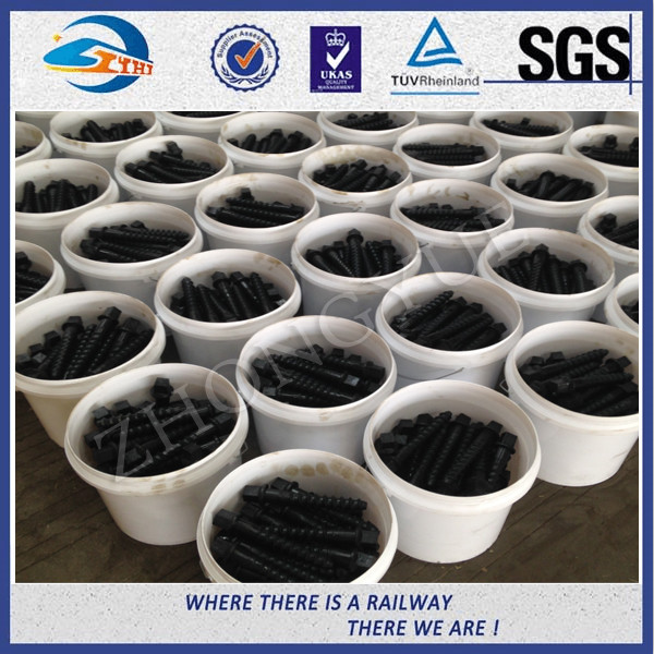 Custom Railway / Railroad Track Spikes , Threaded Screw Spike With Plain Oiled Coating