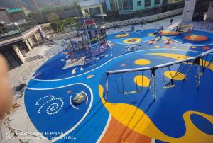 Wholesale 10mm EPDM Rubber Running Track With Easy Installation Excellent Slip Abrasion Resistance from china suppliers