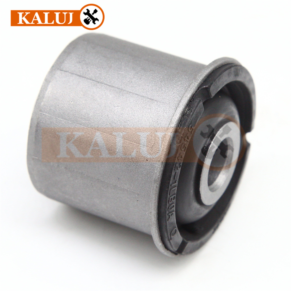 Kaluj 54524-1LB0A 54525-1LB0A Front Upper Arm Bushing Ni-ssan Y62 Fo-rd Lin-ken