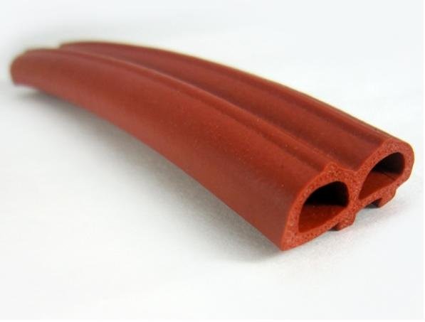 Small Diameter Silicone Coloured Foam Tubes Non Toxic For Water And Fluid Lines