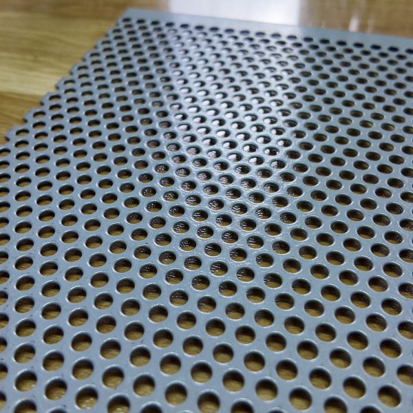 1.5mm Thick Galvanised Steel Walkway Grating Perforated Steel Sheet For Ventilation
