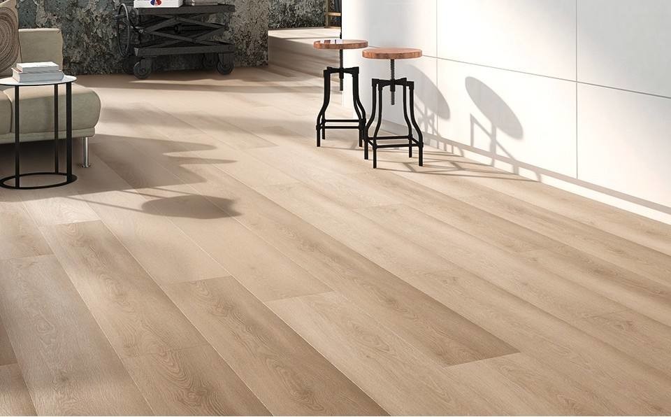 Modern 5mm 6mm SPC Click Plank Flooring Texture Indoor Decoration