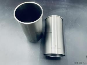 Wholesale DB58 Doosan Engine Parts Cylinder Liner 65.02502-00802 102*106*204mm from china suppliers