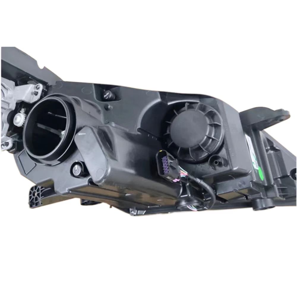 MG 5 Halogen Headlight assembly 10749940 10708379 10708378 10707689 10839190 58*34*34CM