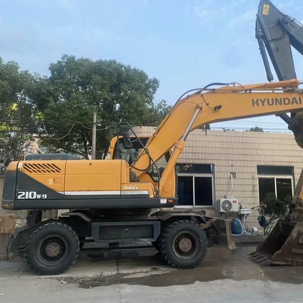 Used Pre-Owned Hyundai 210W-9 Wheeled Excavator - Versatile and Dependable