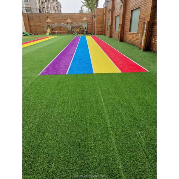 Artificial Grass Price High Quality Playground Artificial Carpet Grass Simulation Grass Mats for Balcony