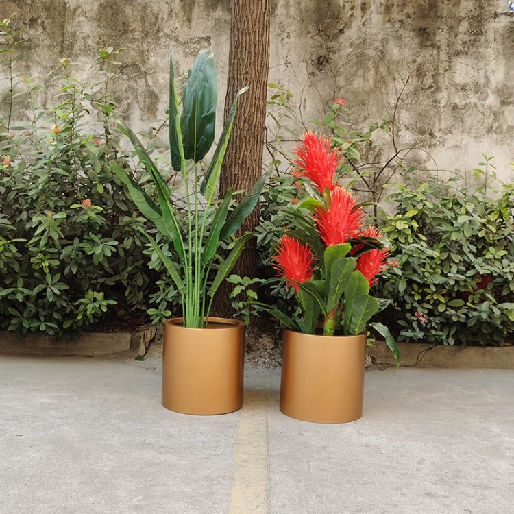 Paint baking technology golden round metal planter flower pot