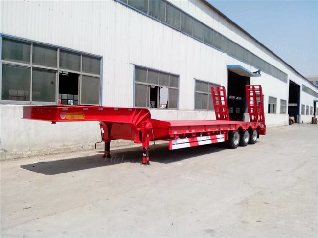 30 Ton - 60 Ton -100 Tons Customized Lowboy Semi Trailers / Drop Bed Low Loader Trailer