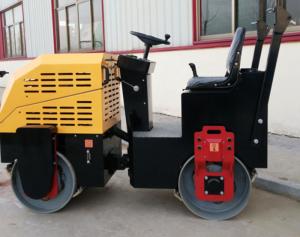 China 1T Two Drum  Vibratory Road Roller Compactor Electronic Watering Rust Resistant on sale