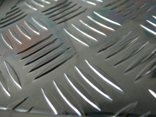 Black Aluminum Diamond Paluminium Reflector Sheet Aluminium Duct Sheet Aluminium