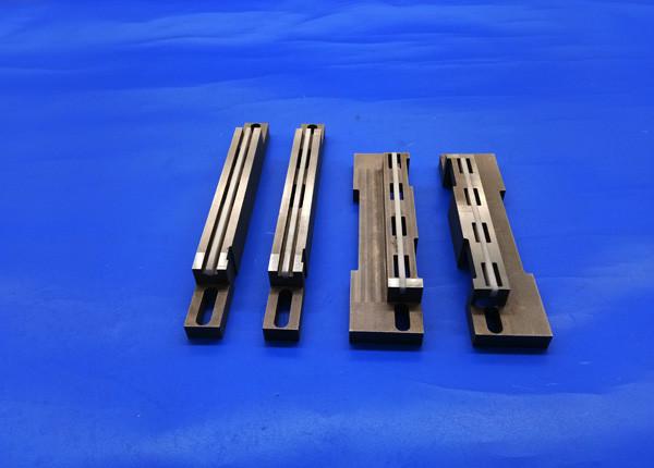 Zirconia Alumina Inlaid Metal Industrial Ceramic Parts Corrosion And Rust