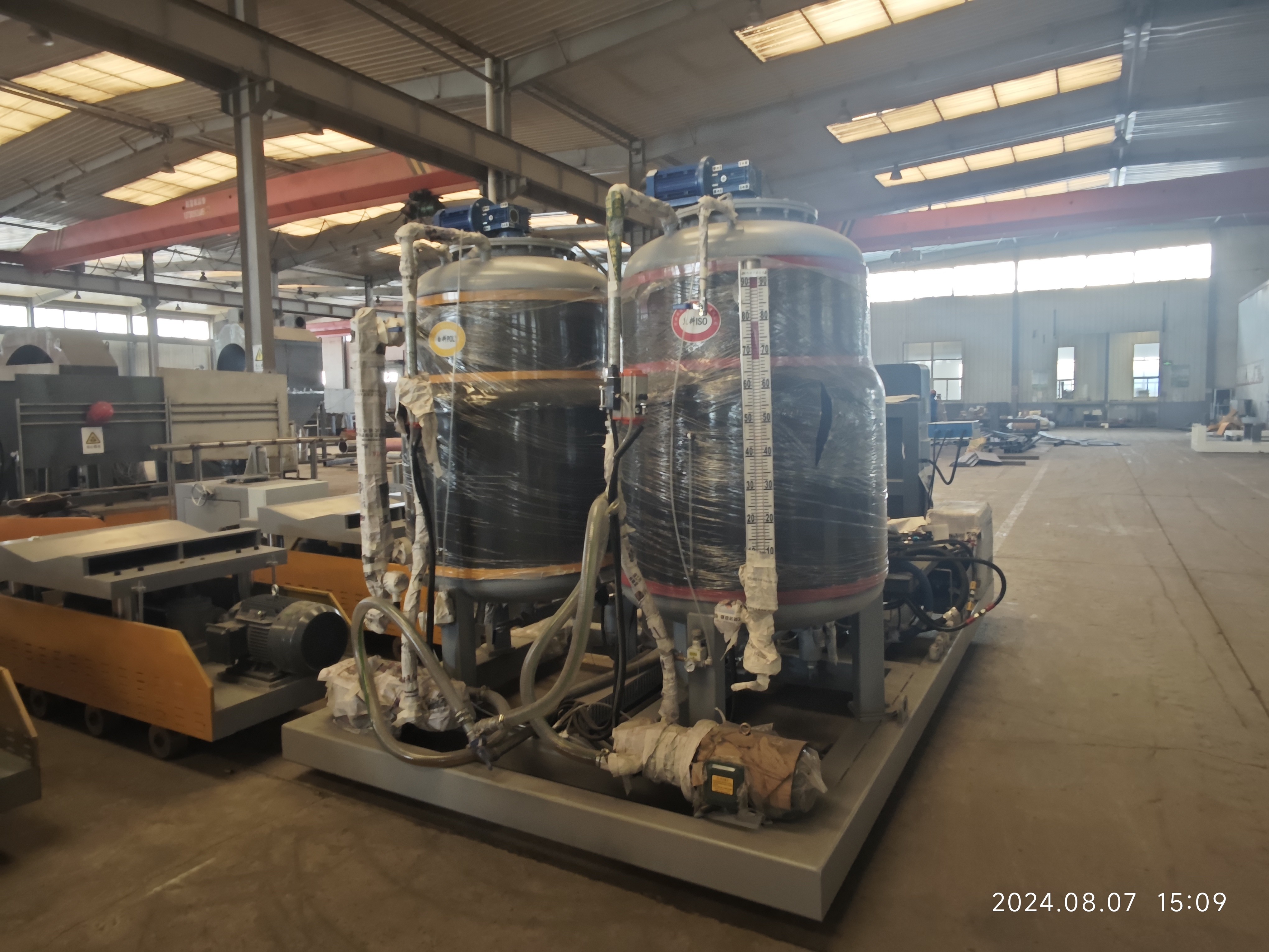 Preinsulated Pipe Making Machine For PU Spraying PE Film Wrapping 2 Step Method