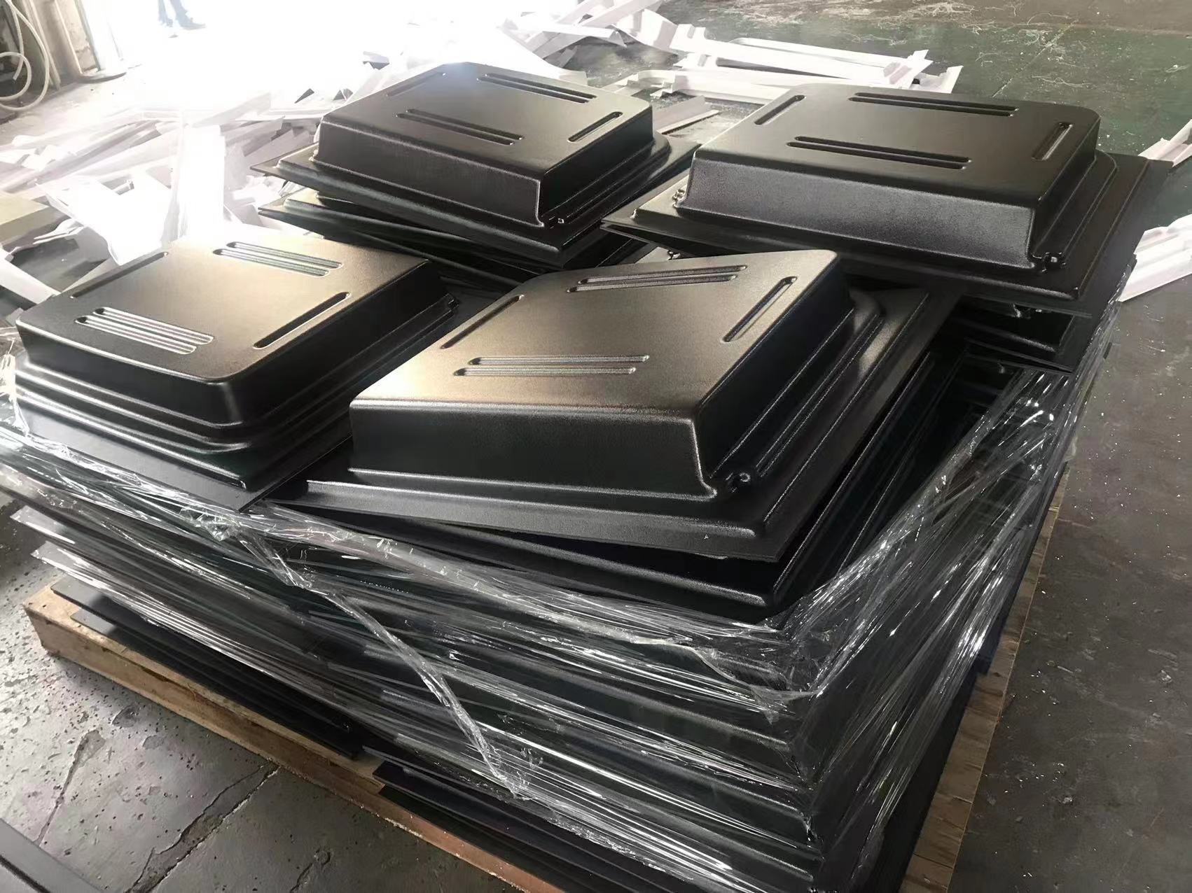 Customized Logo Acceptable Auto Accessories Bumpers Vacuum Forming Service with Mould Plastic Modling Type