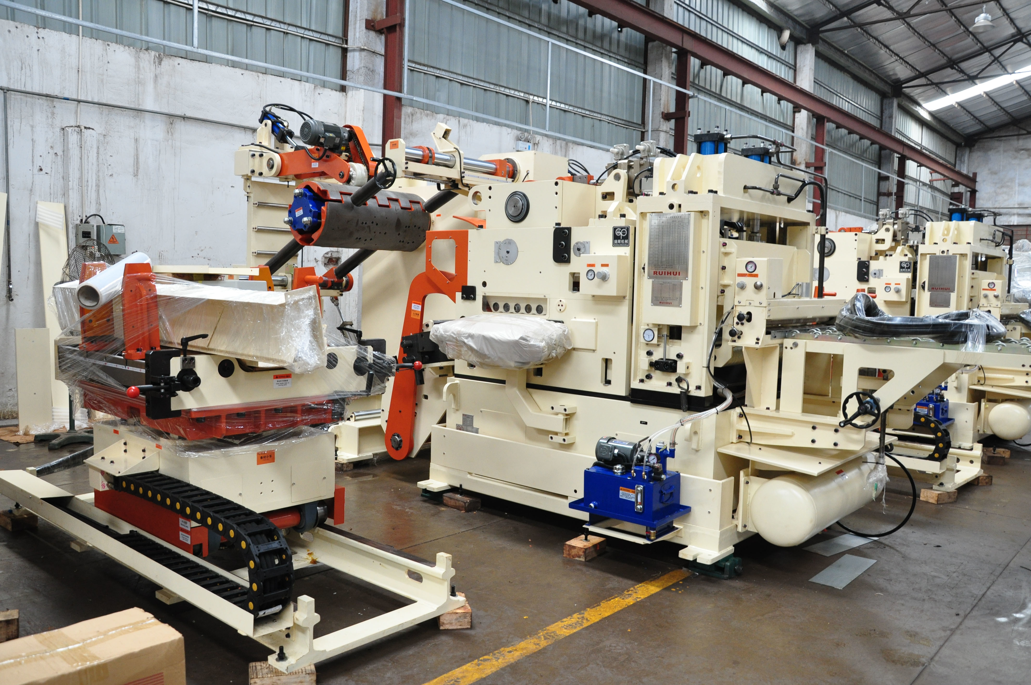 Nc Servo 7000kg 0.49Mpa 2.2kw Coil Feeder Straightener