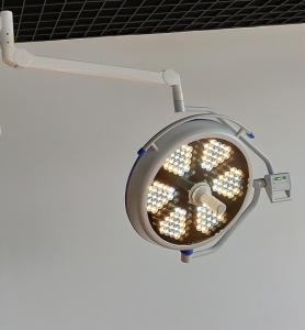 Wholesale Hospital Operating Room Lamp 80W , Single Head Surgical Operating Light from china suppliers