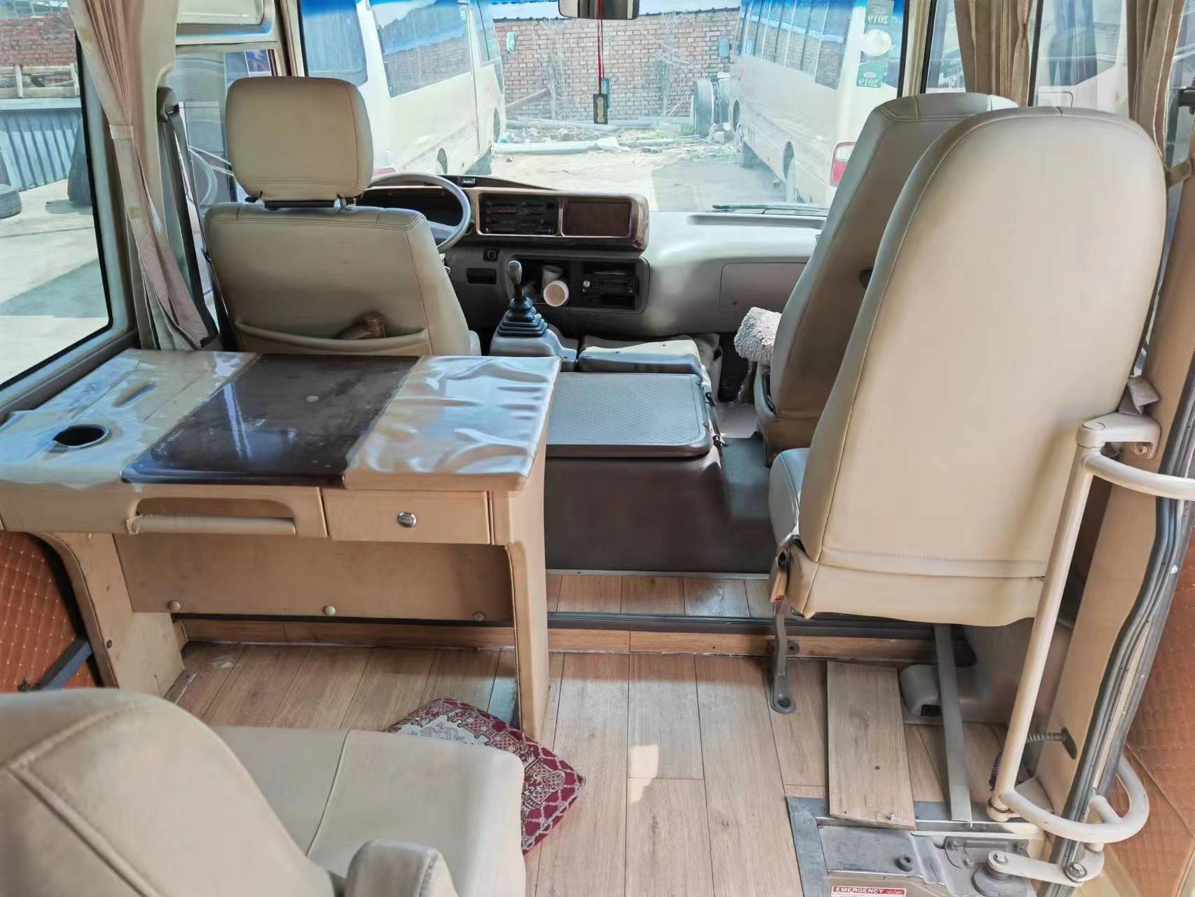 Mini Public Transportation Used Coaster Bus 30 Seaters Passenger Diesel Engine 1hz