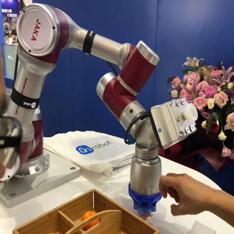 PLC Collaborative Coffee Robot Arm 6 Axis For No One Buffet Coffee Bar