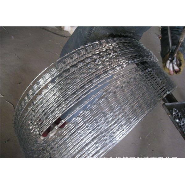Combat Safety Combat Security Barbed Wire Strip Razor Type , Razor Ribbon Fencing Products