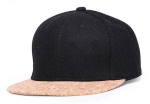 Adults Snapback Flat Brim Hats 7 Hole Plastic Closure With Embroidery Logo