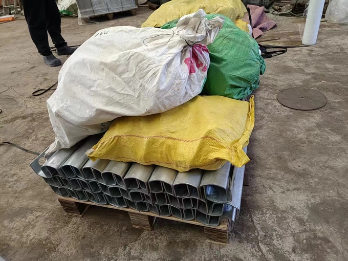 Modular Road Safety Protective Rolling Barriers Easy To Install 12