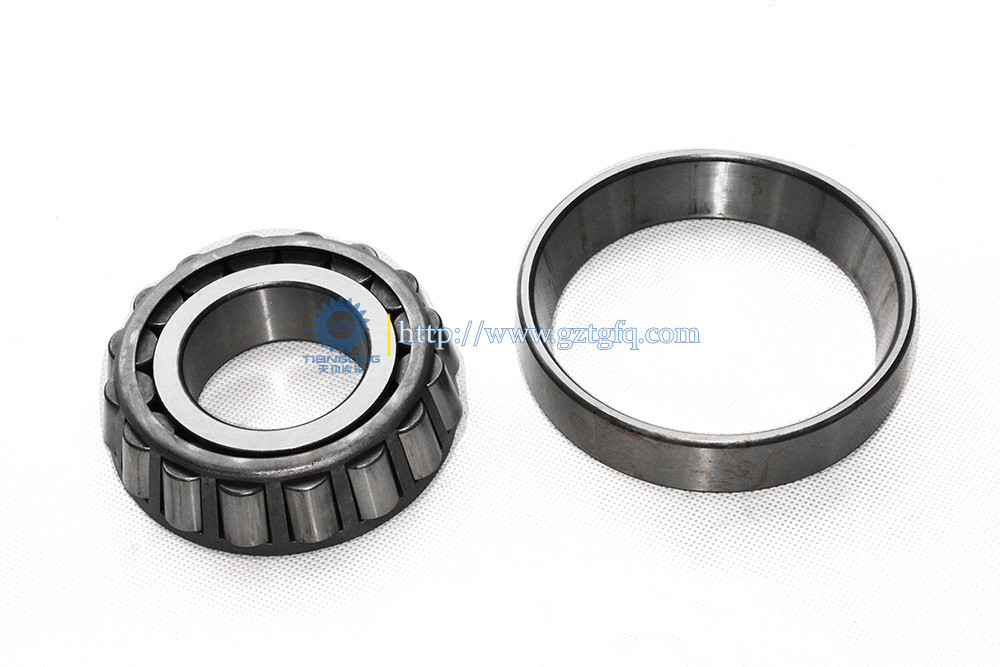 30310 High Precision Tapered Roller Bearing 63HRC Chrome Steel Material