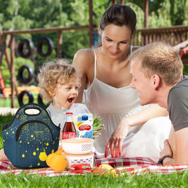 Lunch Bag – Kids Lunch Bag - Insulated Lunch Bag – Lunch Box – Holiday Gift – Cooler Bag – Teacher Gift and Nurse Gift