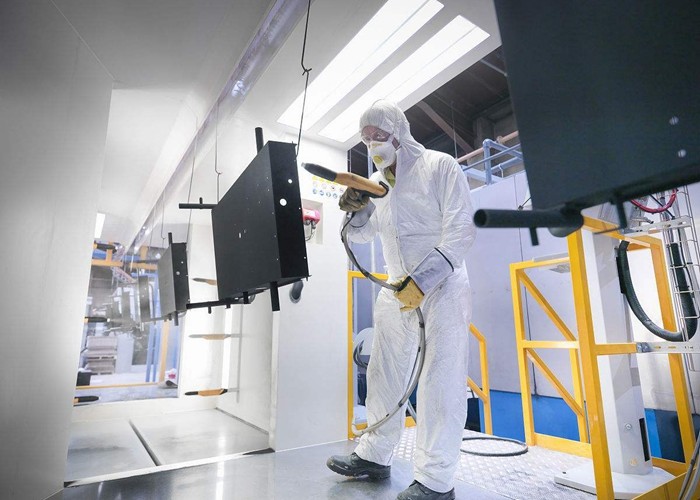 Pure Polyester / TGIC Matt Hardener Burnish Resistance Providing Low Gloss Of 15%