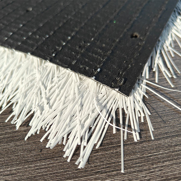 50mm Customizable Sports Artificial Grass With White Color In 5/8 Guage And 8000 Dtex