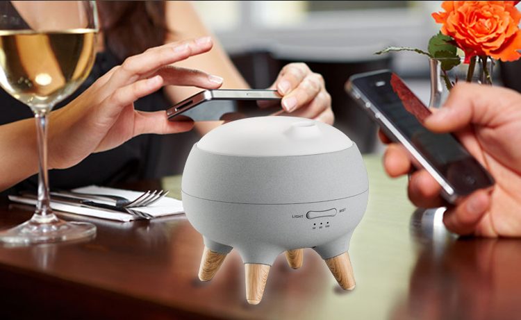 Bracket shaped Household Compact 250ml Electronic Aroma Diffuser