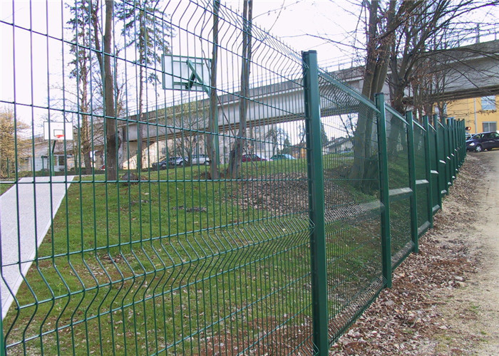 1.8 m Hot Dipped Galvanized Welded Wire Mesh Fence Panel PVC Coated Green Fence Panels Top With Barbed Wire