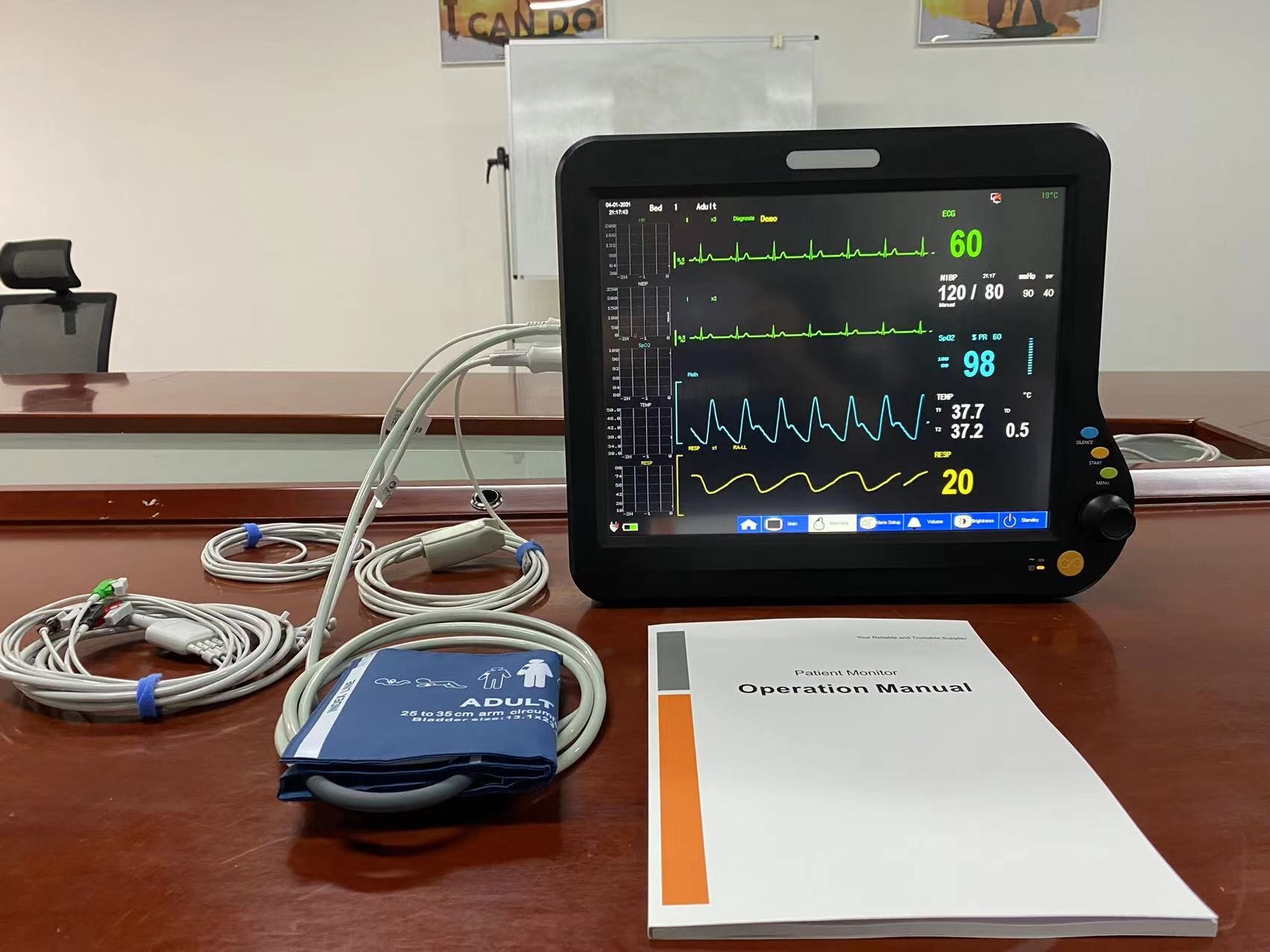 15 Inch Portable Vital Signs Monitor For ICU Cardiac Monitoring