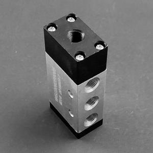 Wholesale Sinotruk Howo 12JS160T1703052 WG2209250005 Gearbox Solenoid Valve from china suppliers