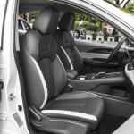 4 Door 5-Seater Sedan Dongfeng Fengshen E70 New Energy Electric Car Cruising