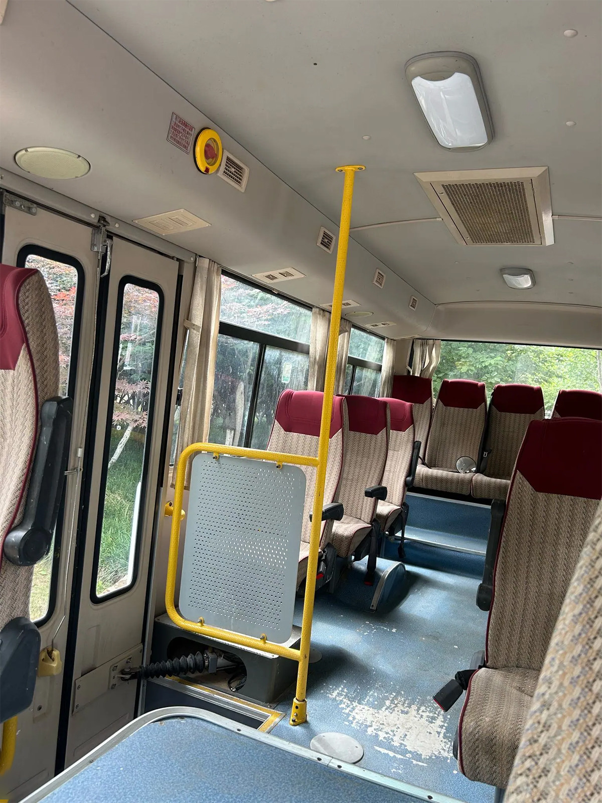 ZK6608 Yutong Used Passenger Bus / 10-19 Seats Used Passenger Bus Yutong Brand