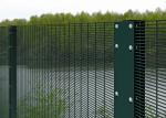 Airport / Prison 2.0m Height Anti Climb Security Fencing 76.2x12.7mm Hole Size