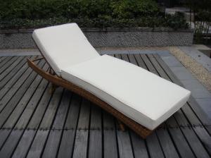 Wholesale Patio PE Rattan Lounge Chair , Modern Comfortable Chaise Lounge from china suppliers
