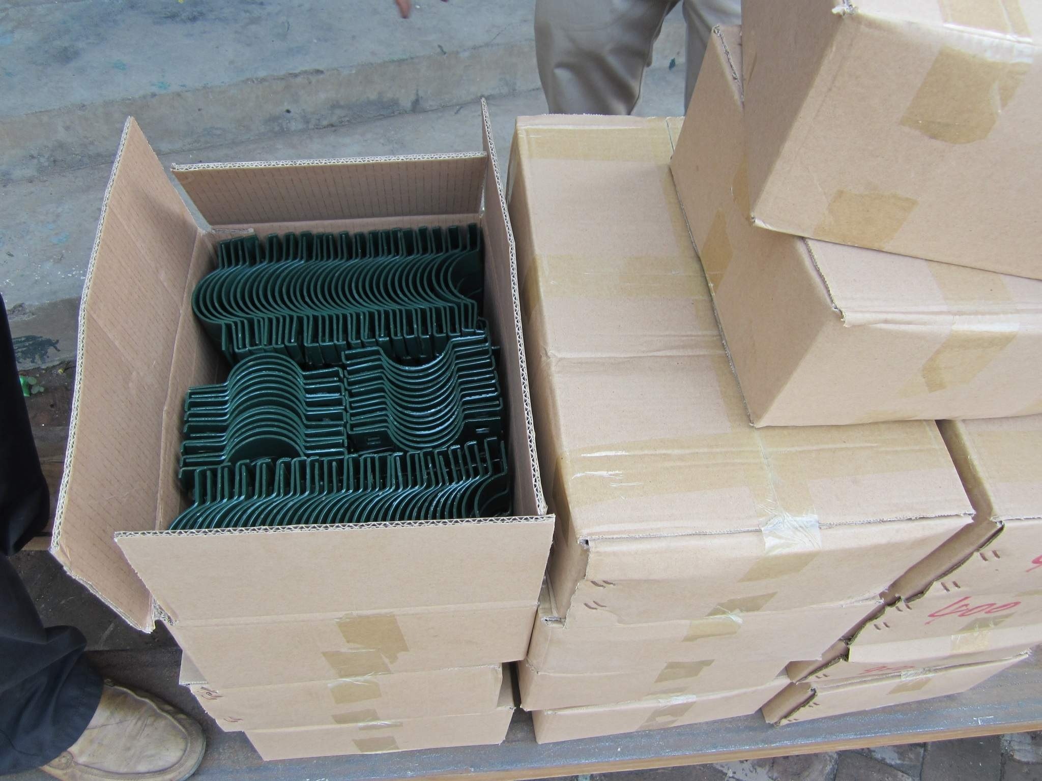 high quality Galvanized /PVC coated welded wire mesh fence panels