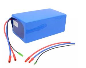 Wholesale 65.26lbs 12v 200ah LFeLi 2560wh Lithium Battery Pack from china suppliers