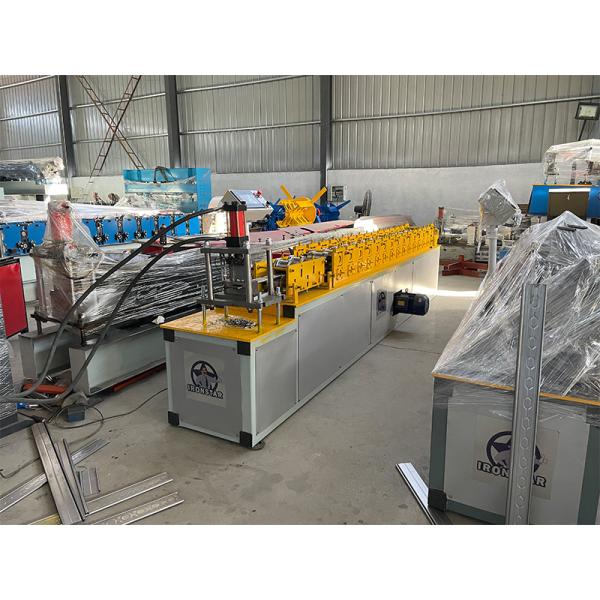 68mm rolling shutter door roll forming machine for Colombia rolling shutter strip making machine