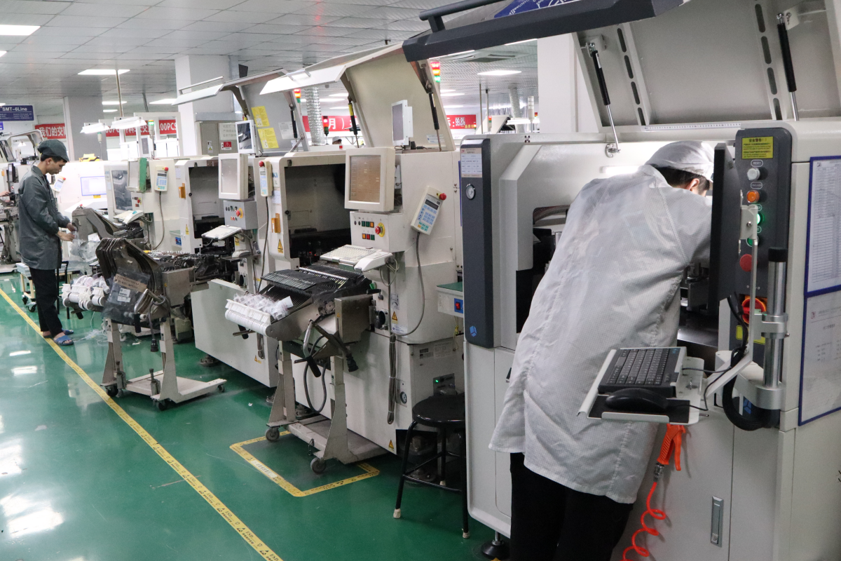 Automotive Prototype Circuit Board Precision SMT PCB Prototype Design