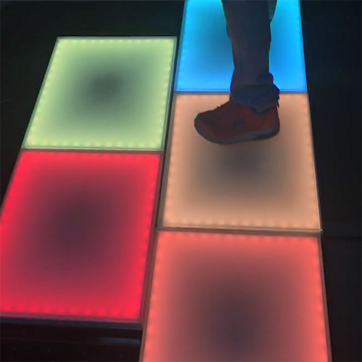 Interactive Toughened Glass Tiles LED Dance Floor with 80 Ra Color Rendering Index