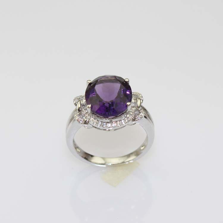 925 Silver Oval Blue Topaz Gemstone Ring with CZ Diamons (R261)