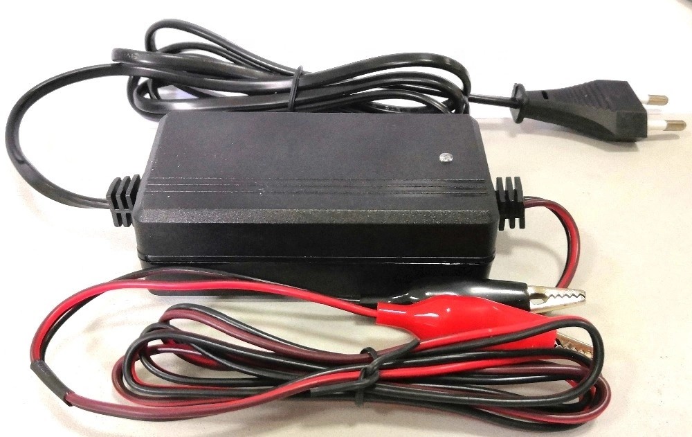 Auto Motorcycle Intelligent Mini 9w 12v Car Battery Charger Acid Lead