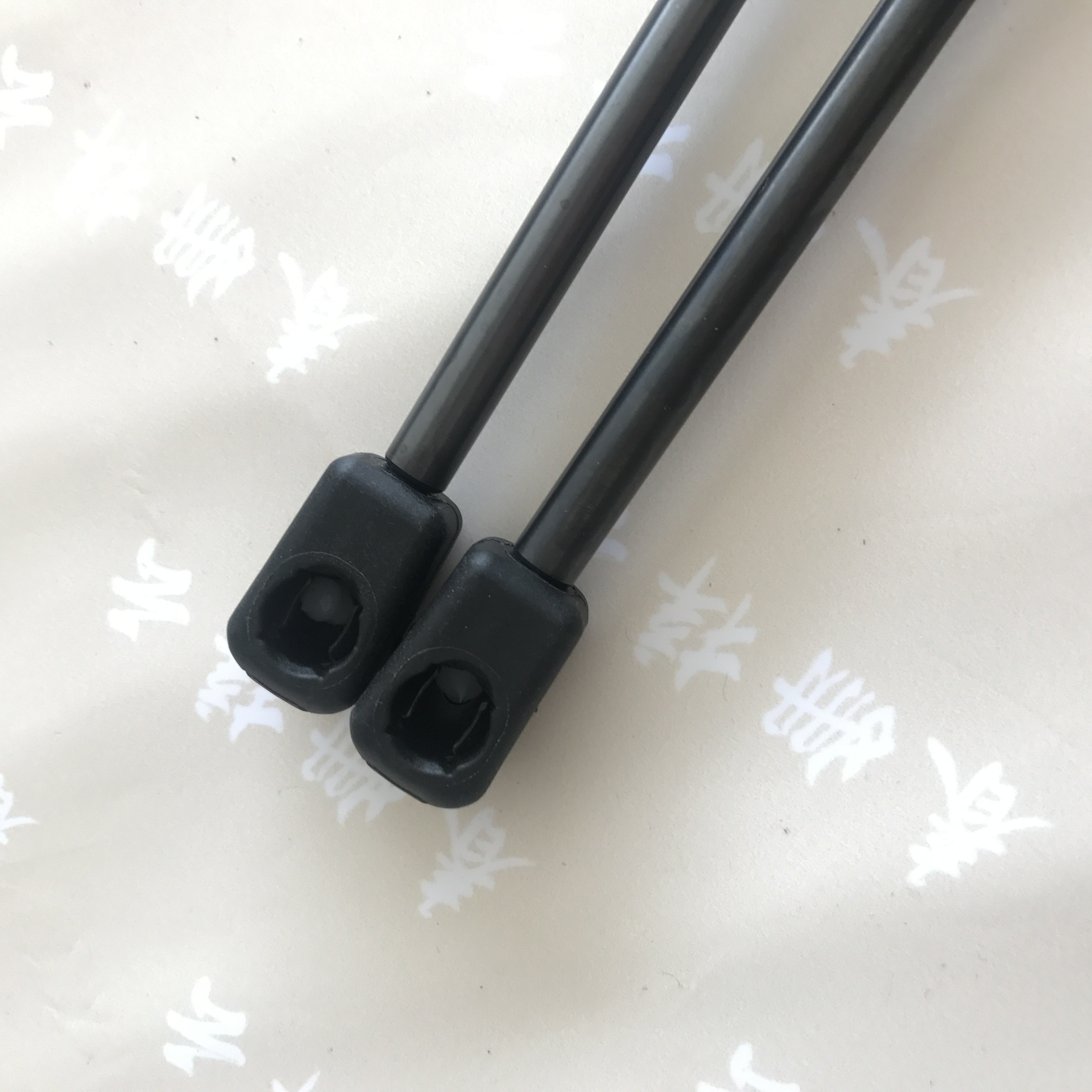 Ball Studs Lift Gas Springs And Dampers 300mm For Automotive Door