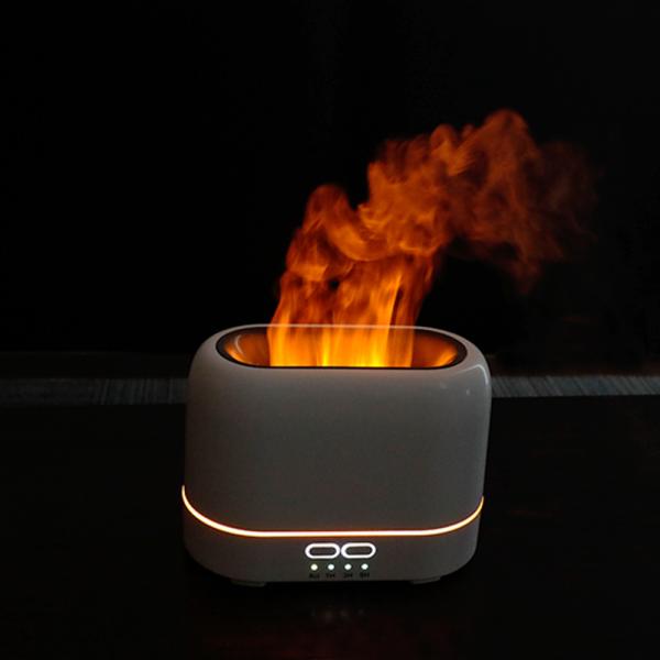 OEM 200ml Aromatherapy Essential Oil Diffuser With Flame Night Light